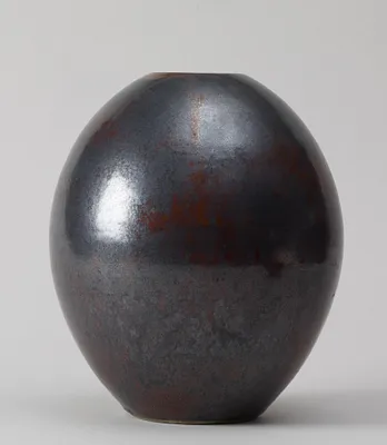 Vase with Iron-Rust Glaze