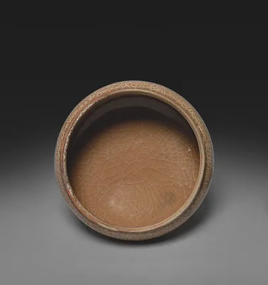 Covered Flat Jar
