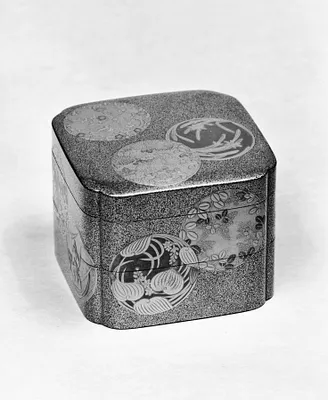 Incense Holder with Floral Medallions