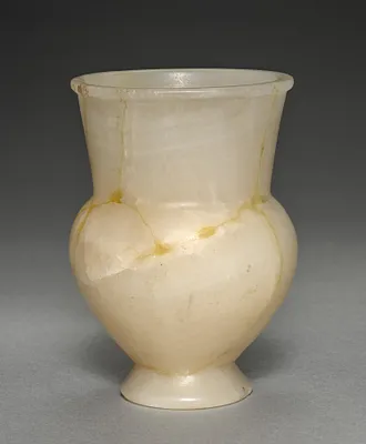 Long-Necked Flask (Krateriskos)