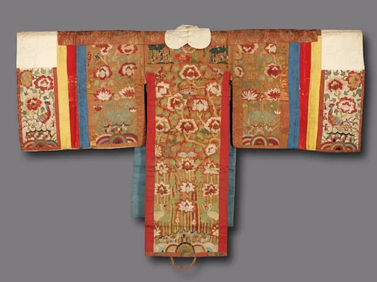 Bridal Robe (Hwarot)