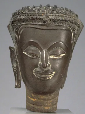 Head of Crowned Buddha