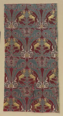 Fragment with crowned lions, palmettes, and escutcheons