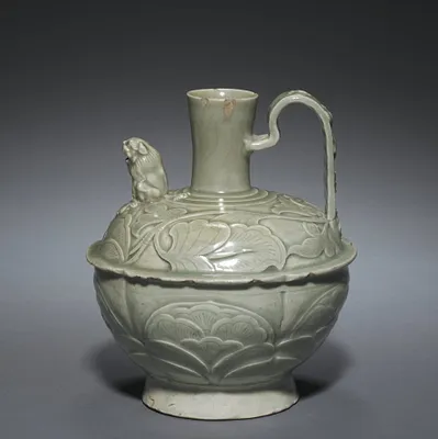 Ewer with a Lion-shaped Spout
