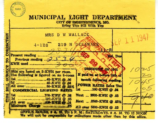 Bill from the Municipal Light Department, City of Independence, Missouri, for Mrs. D. W. Wallace